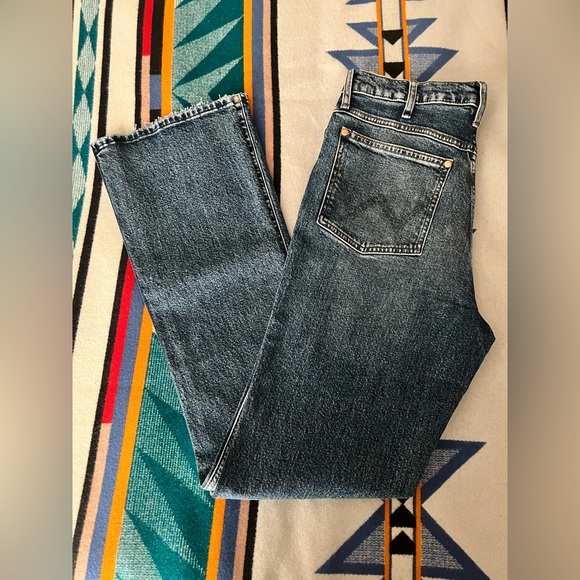 Wrangler - Westward Crop Straight Leg Jeans - Picture 1 of 4